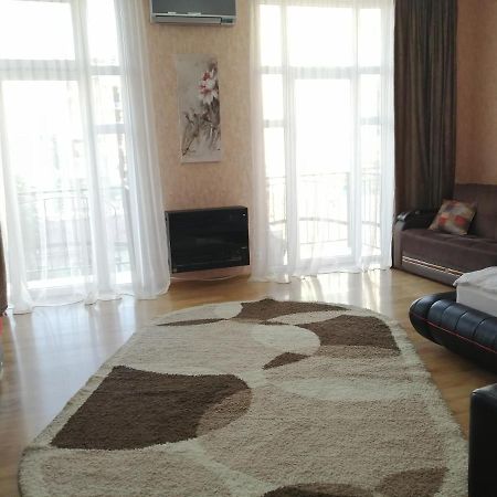 Apartments In The Historical Center Of Batumi, Near The Seaside Park Exterior foto