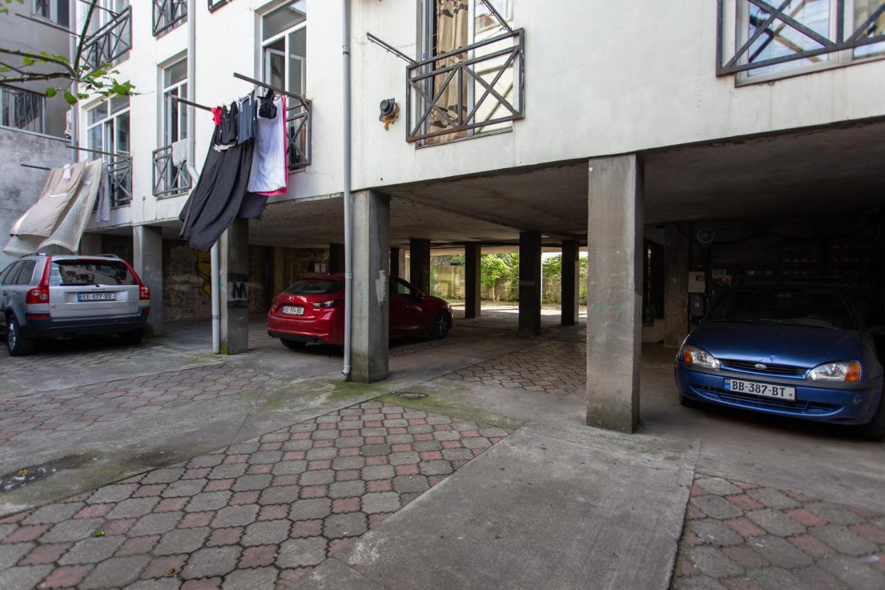 Apartments In The Historical Center Of Batumi, Near The Seaside Park Exterior foto